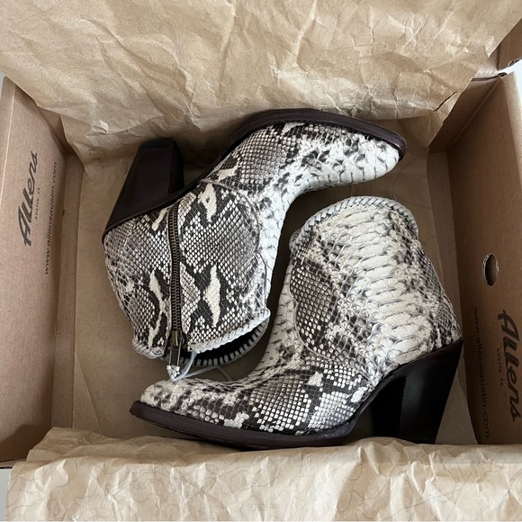 Allens Python Ankle Boots/ Azulado Kyra Almond Toe Boots - Picture 2 of 9